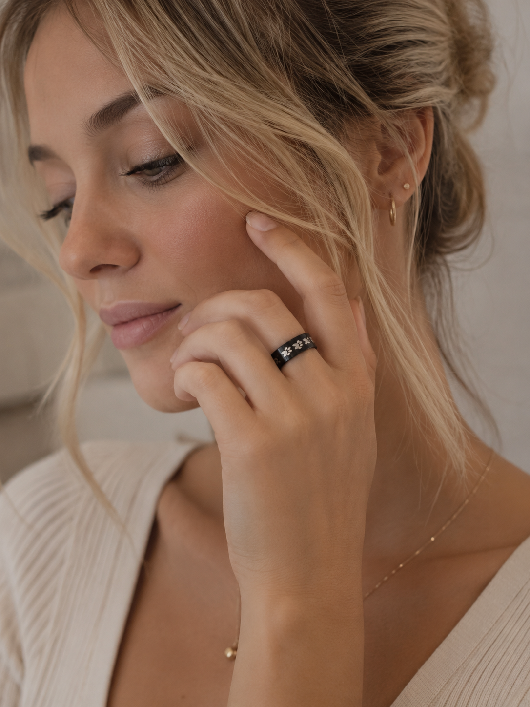 Bague empreintes de pattes en acier inoxydable - Taille 57