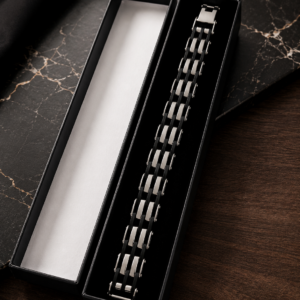Bracelet noir et argent à maillons – Design élégant et moderne