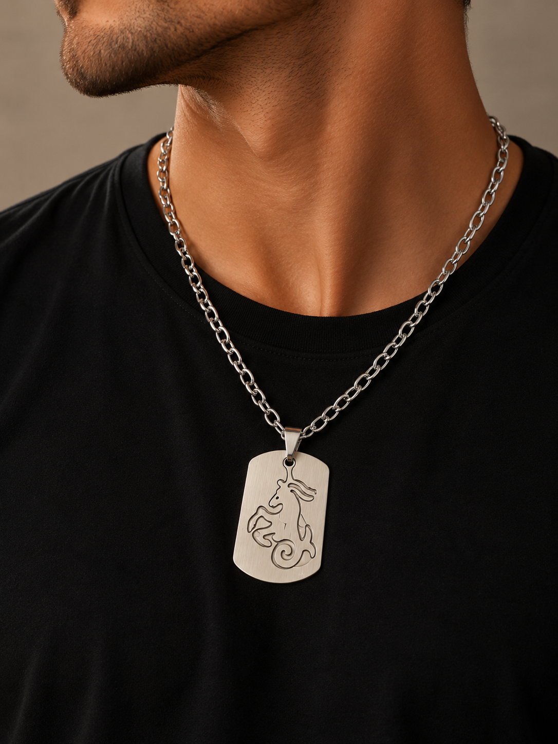 Collier signe astrologique Capricorne – Acier inoxydable